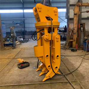 挖機(jī)旋轉(zhuǎn)抓鋼機(jī)